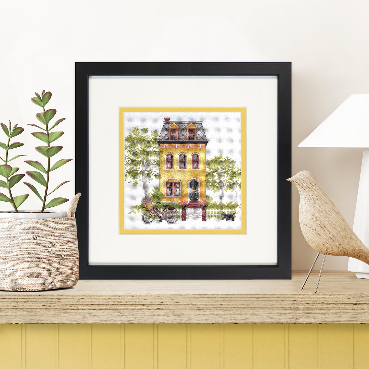 Yellow House - Gold Collection Petites